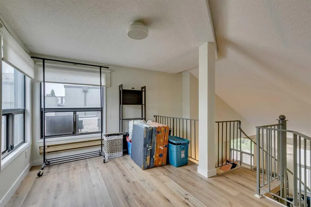 626 24 Avenue SW, #403