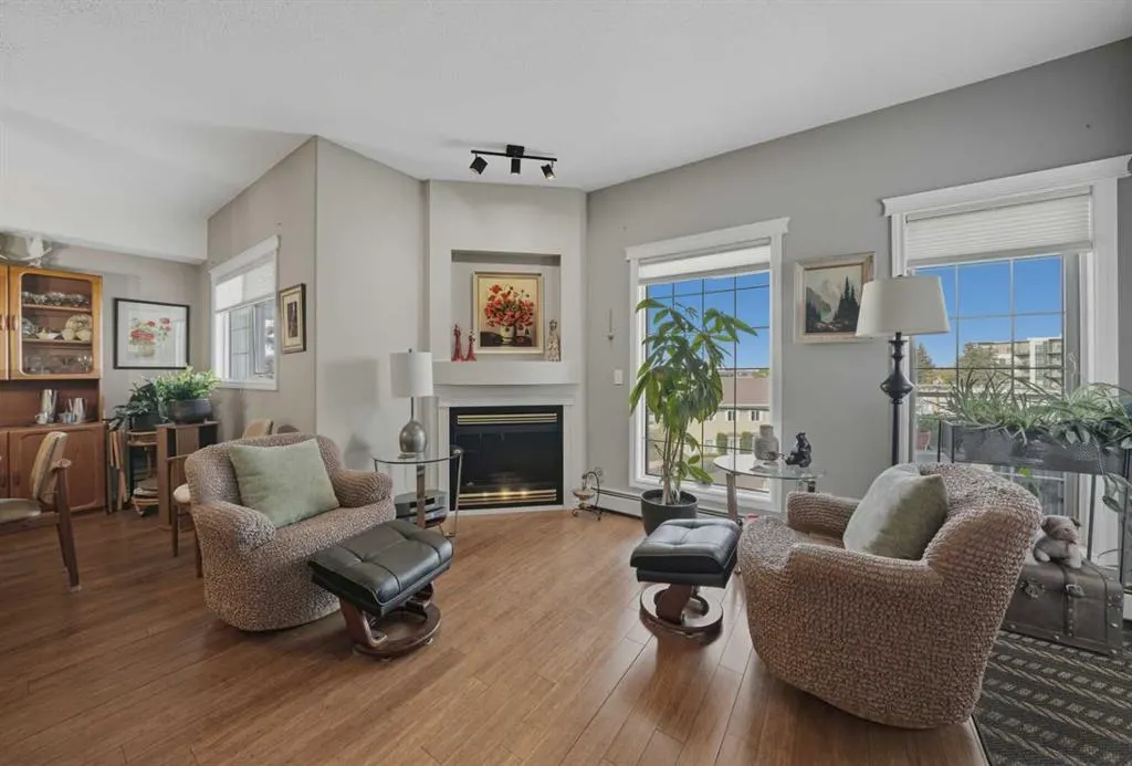 4805 45 Street, #413