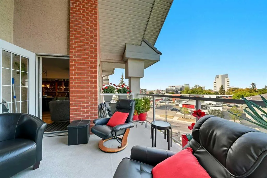 4805 45 Street, #413