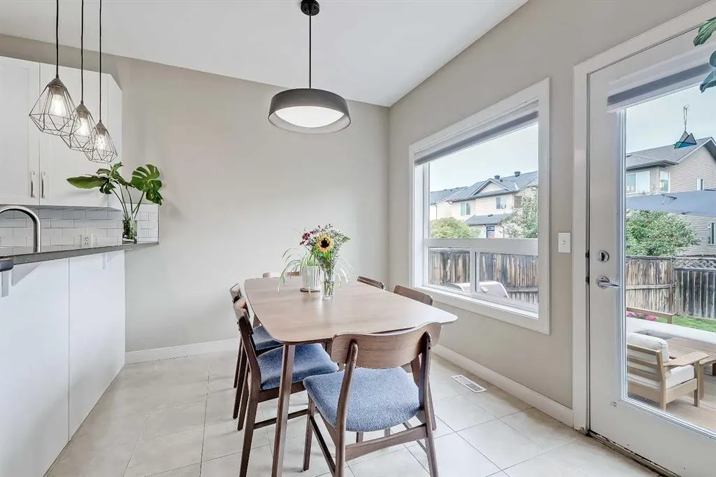 58 Everwoods Link SW