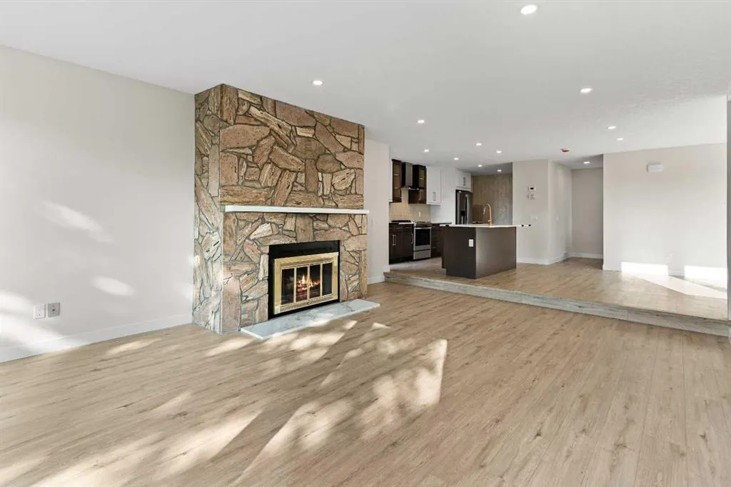 1220 Prominence Way SW, #20