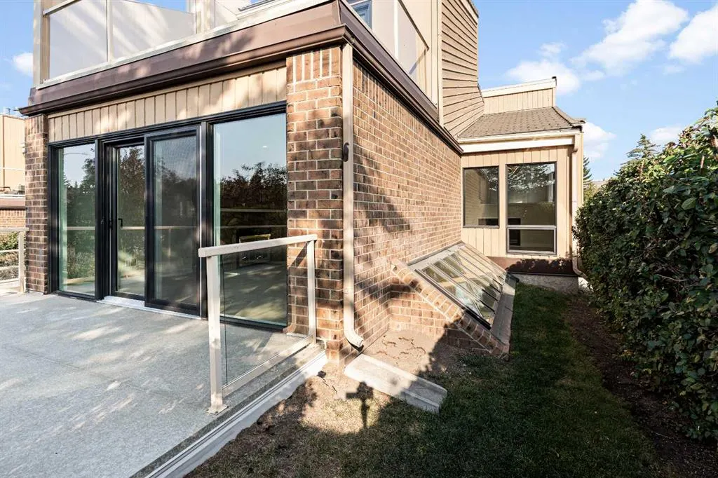 1220 Prominence Way SW, #20