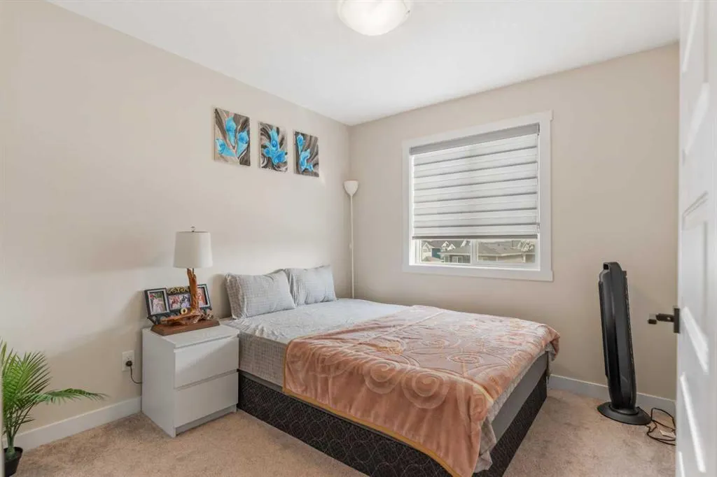 746 Bayview Hill SW