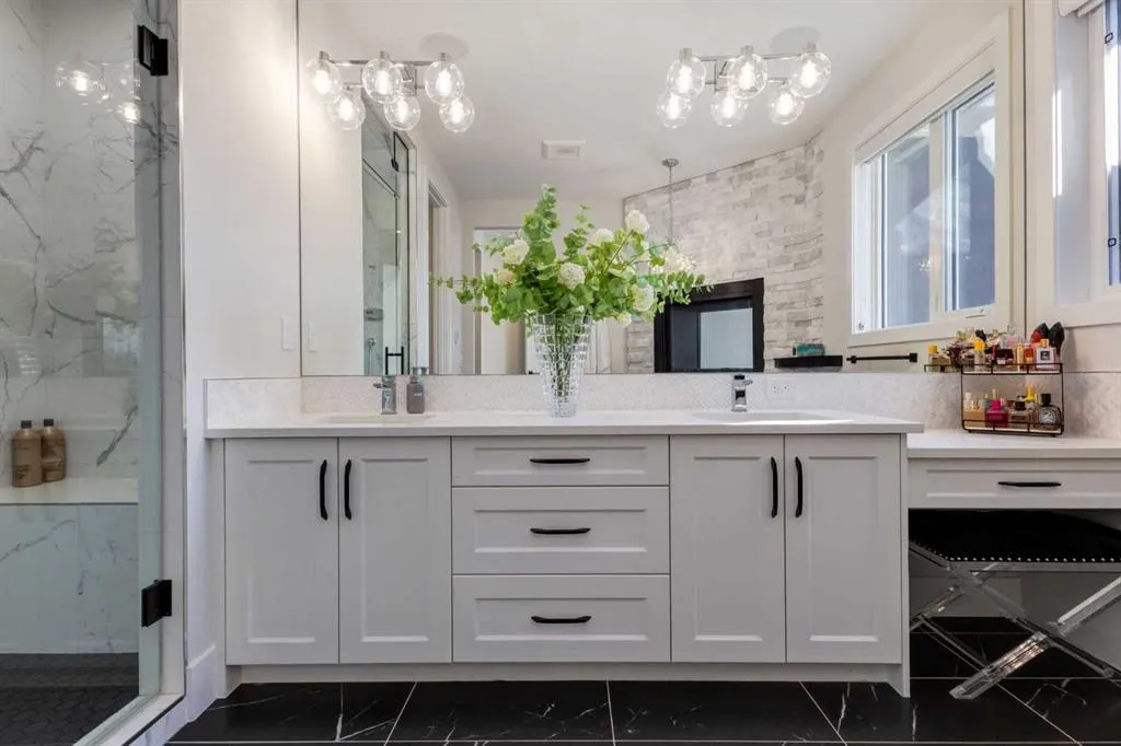 131 Aspen Summit Boulevard SW