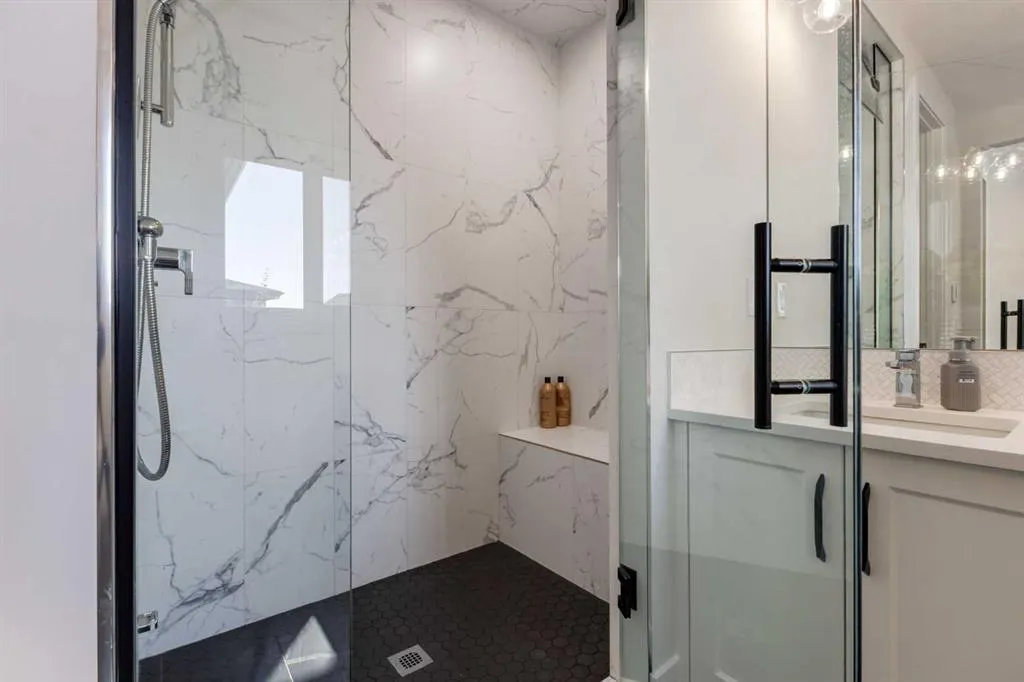 131 Aspen Summit Boulevard SW