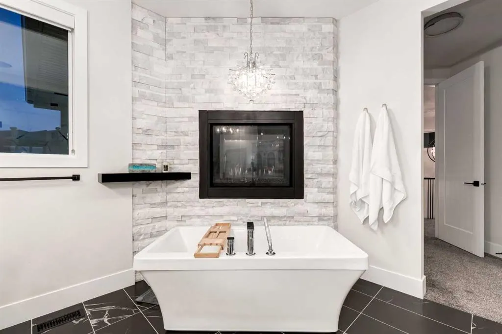 131 Aspen Summit Boulevard SW