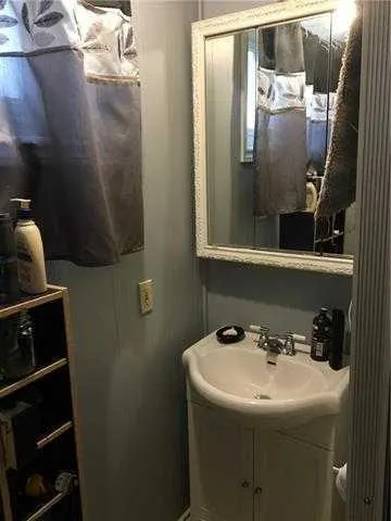 94 Avenue Avenue, #10202