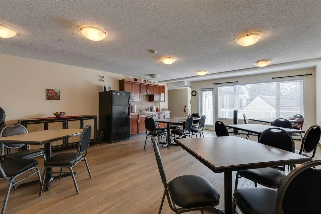 5200 44 Avenue NE, #2112