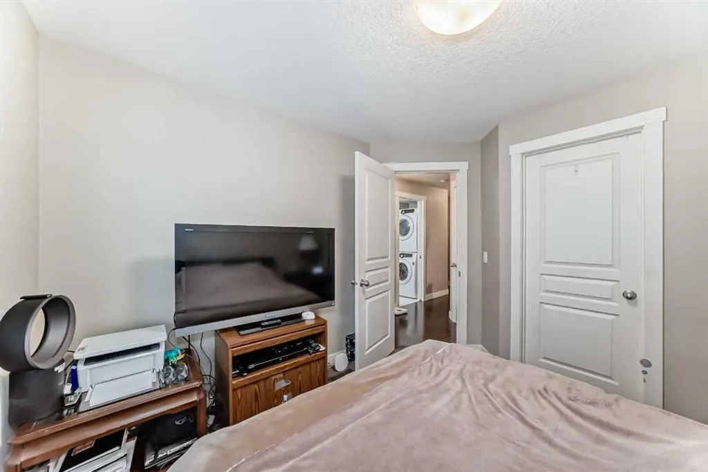 307 Mckenzie Towne Square SE