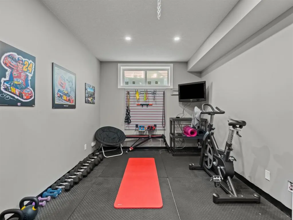 72 Cranarch Crescent SE