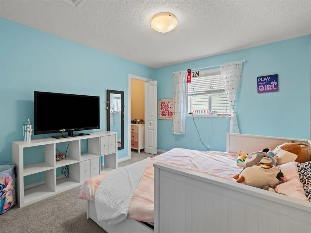72 Cranarch Crescent SE