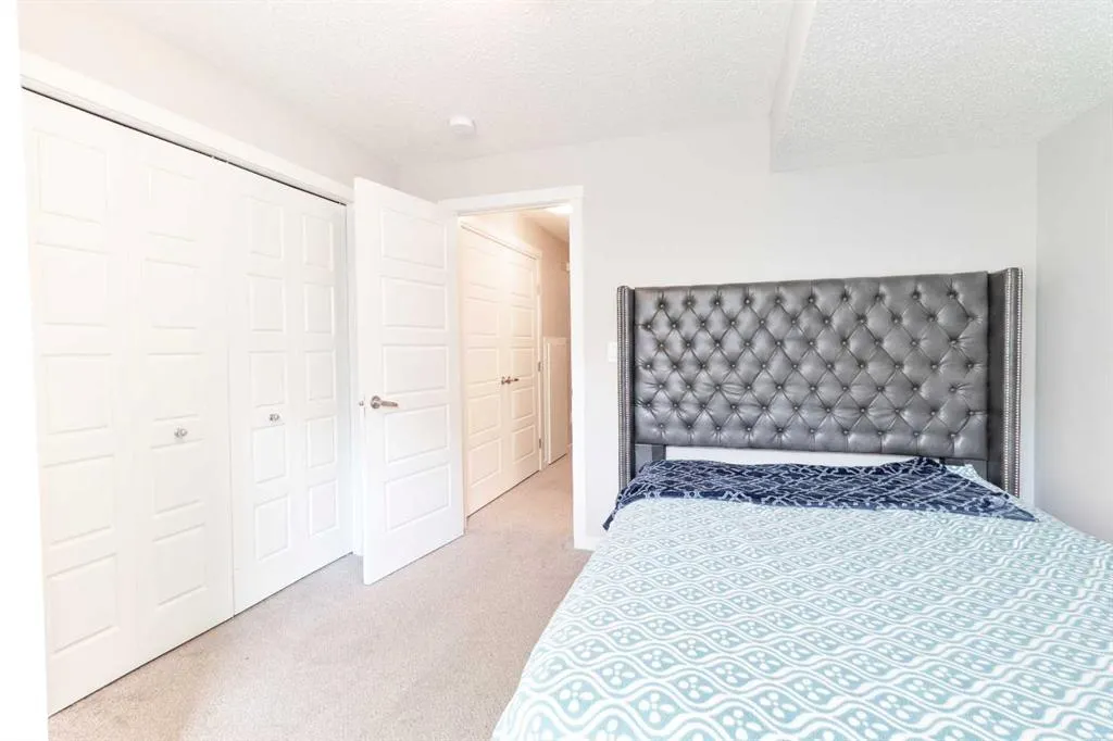 7451 Falconridge Boulevard NE, #1016