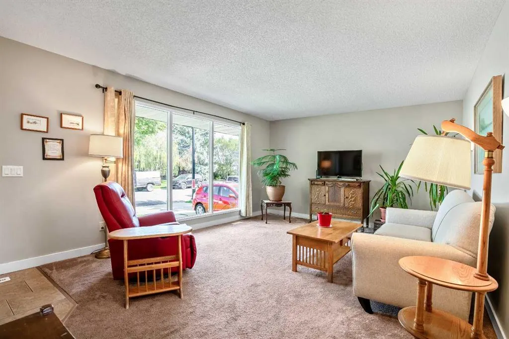 13 Trap Road SW
