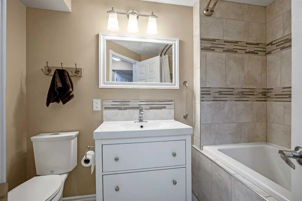 13 Trap Road SW