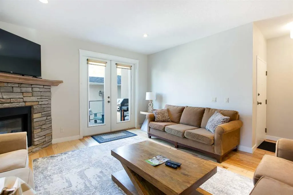 814 Memorial Drive NW, #102