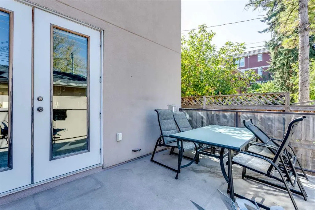 814 Memorial Drive NW, #102