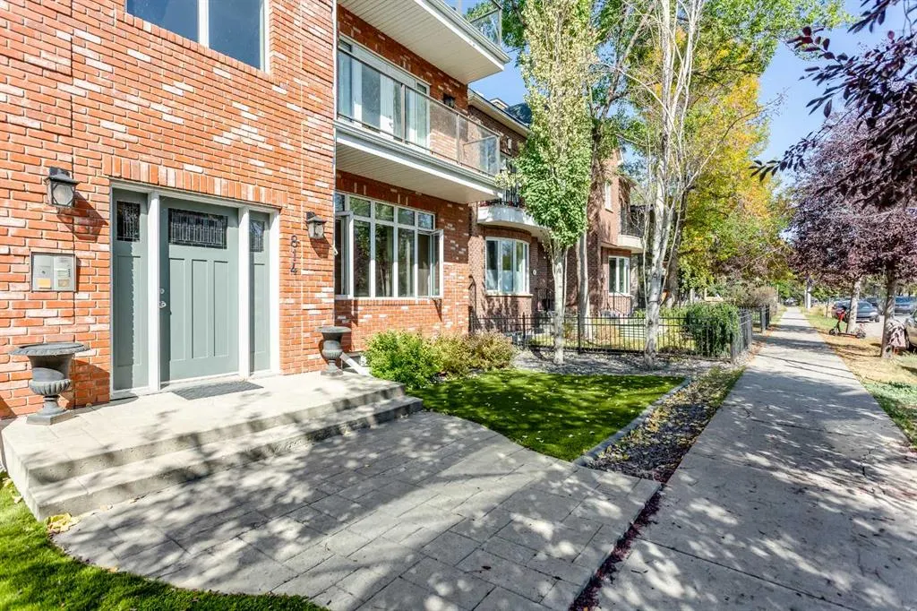 814 Memorial Drive NW, #102