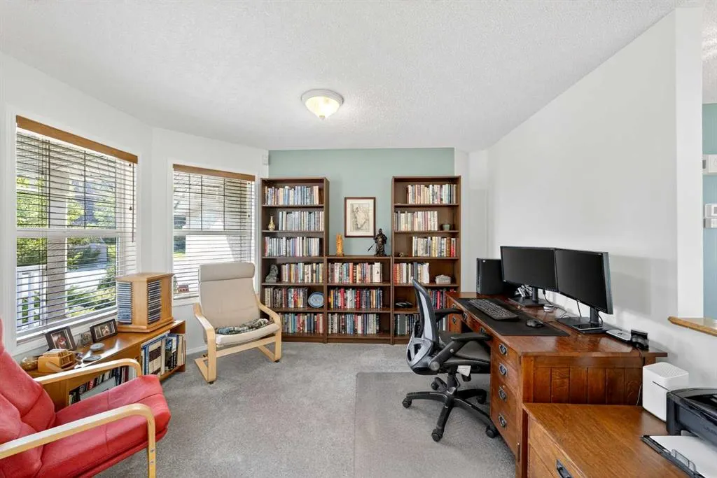 36 Edgebrook Park NW