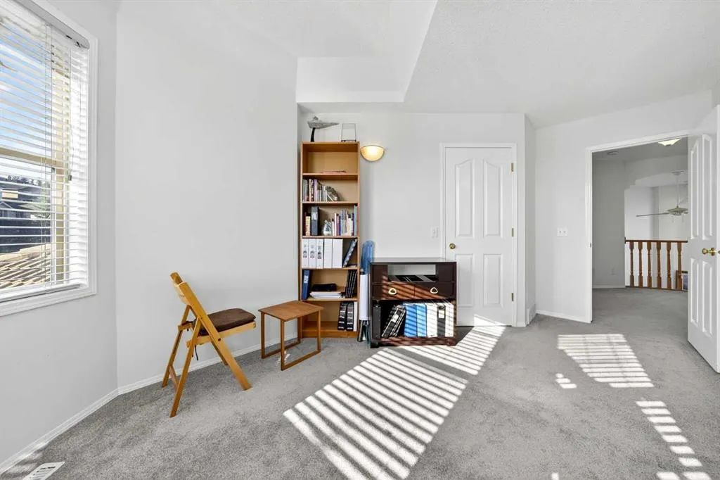 36 Edgebrook Park NW