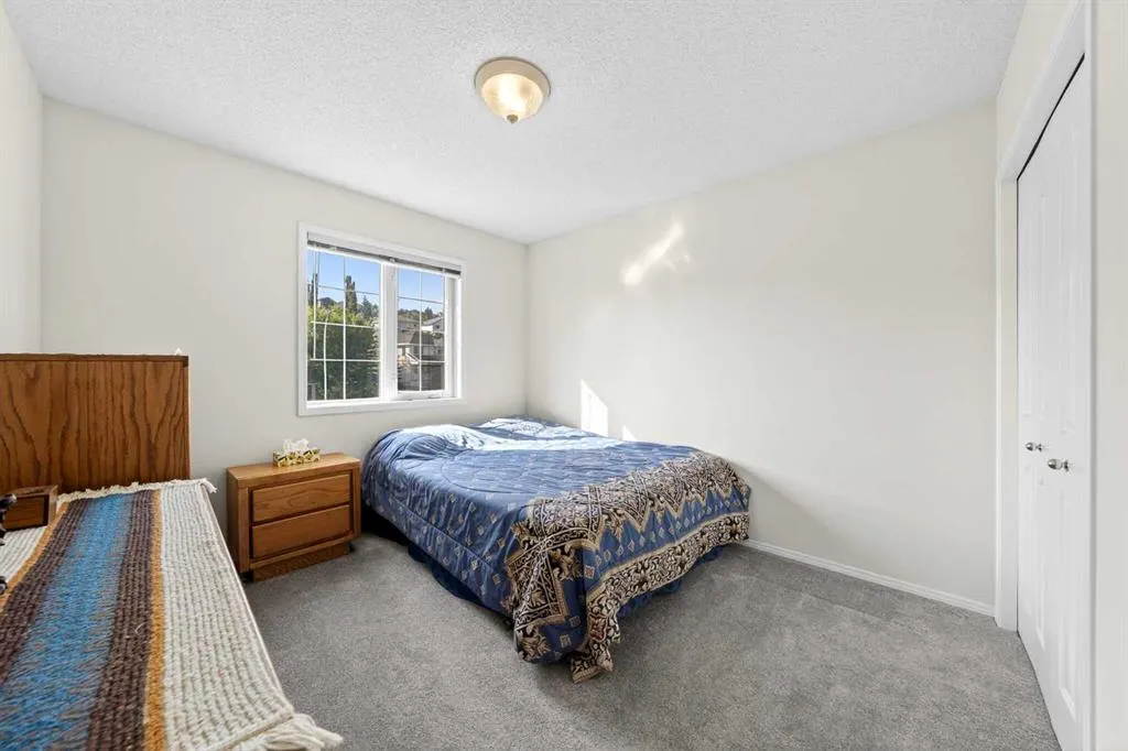 36 Edgebrook Park NW