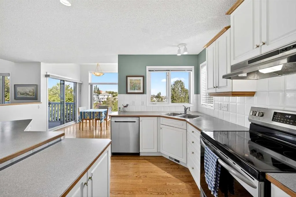 36 Edgebrook Park NW
