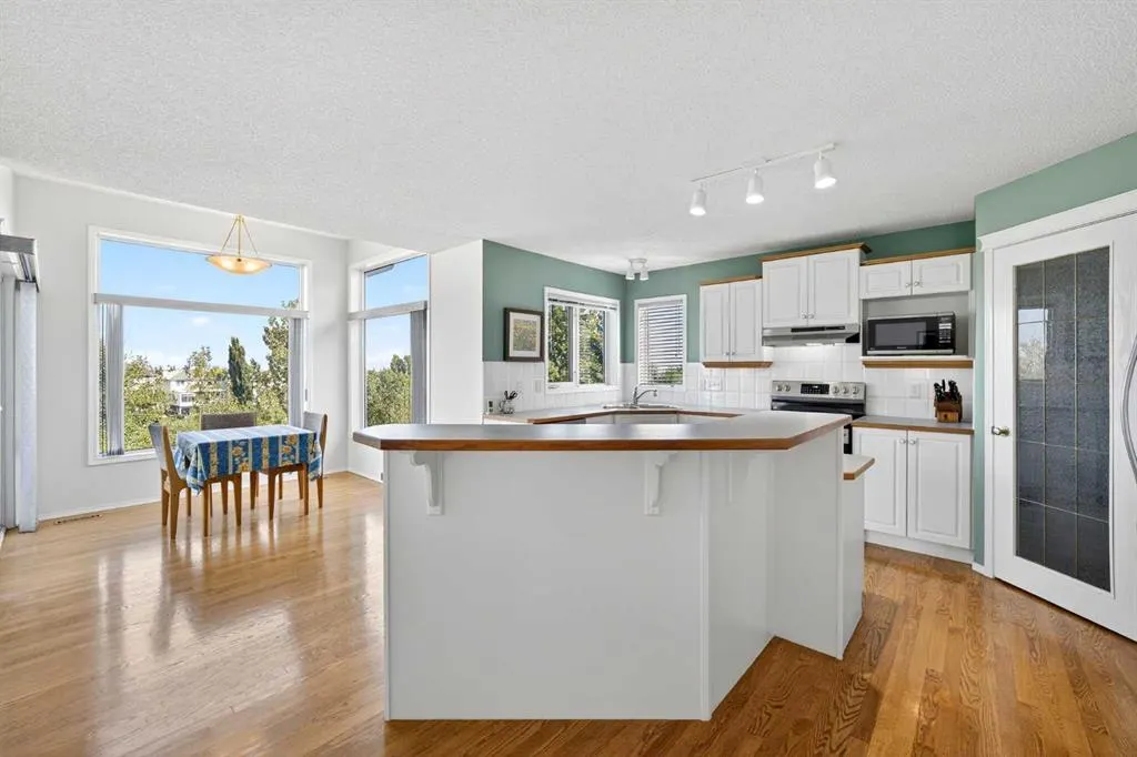 36 Edgebrook Park NW