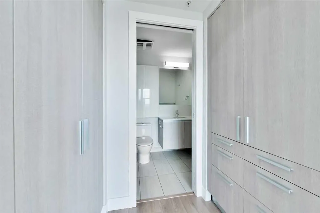 1122 3 Street SE, #2907