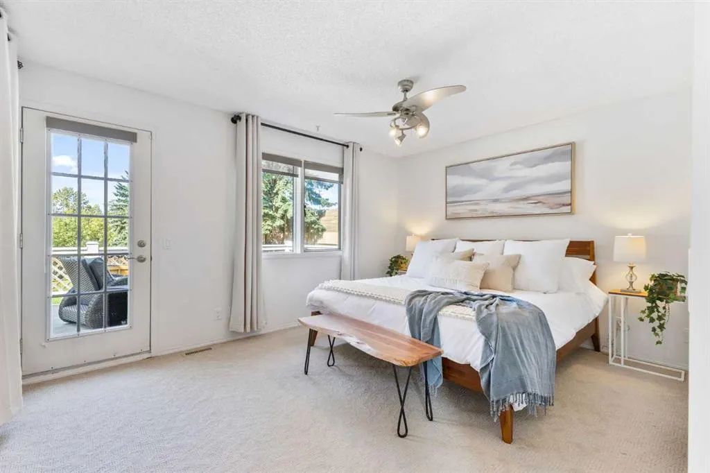 2 Riverside Place