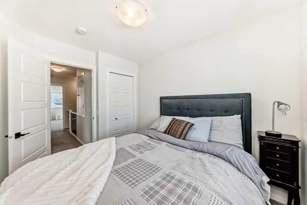 154 Chinook Gate Boulevard