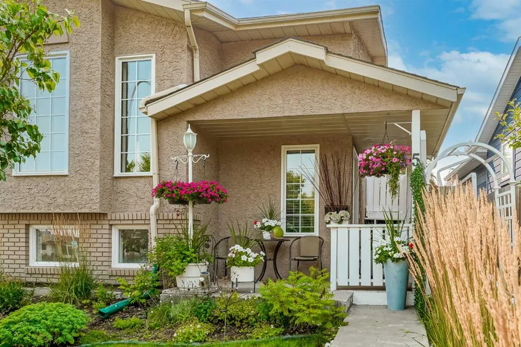 5 Shawinigan Rise SW