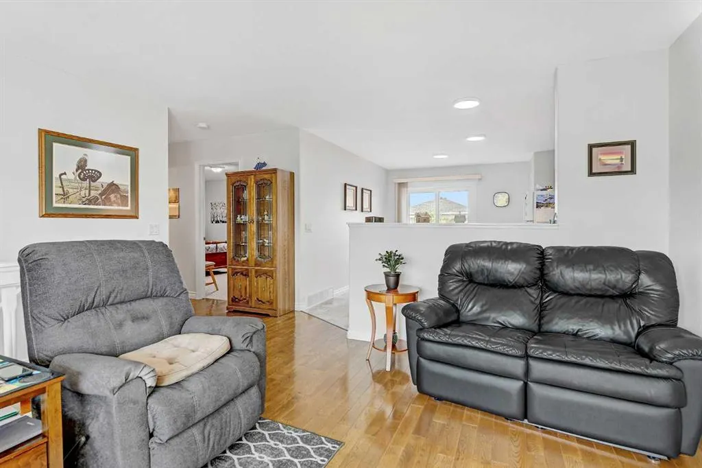 10538 Royal Oaks Drive