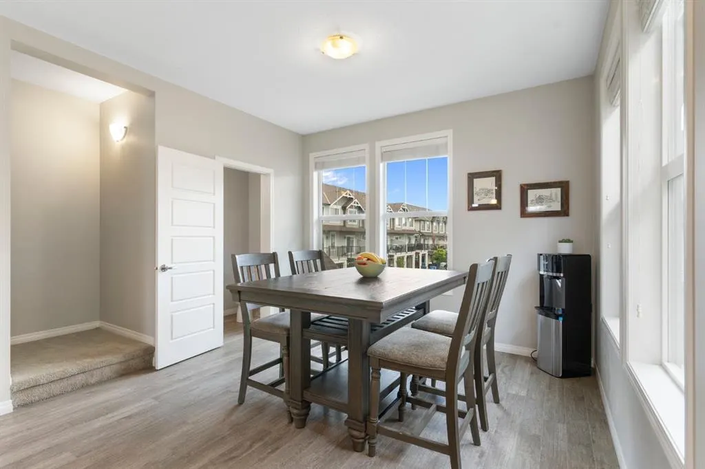280 Williamstown Close NW, #1901