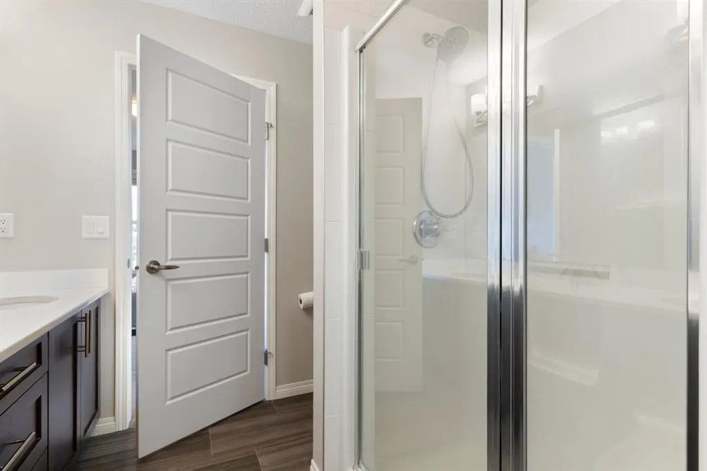 280 Williamstown Close NW, #1901