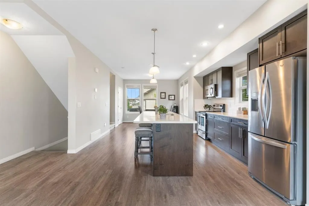 280 Williamstown Close NW, #1901