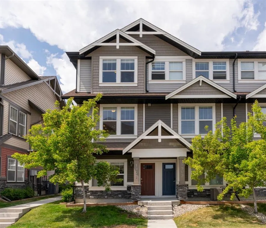 280 Williamstown Close NW, #1901