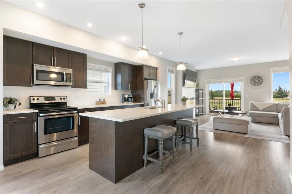 280 Williamstown Close NW, #1901