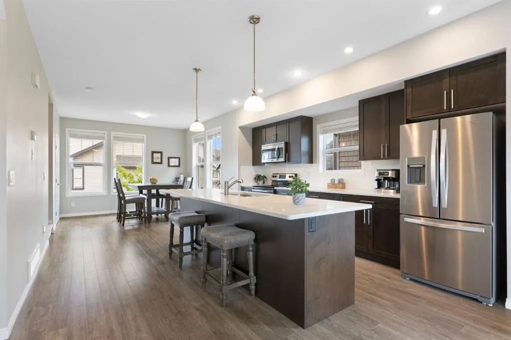 280 Williamstown Close NW, #1901