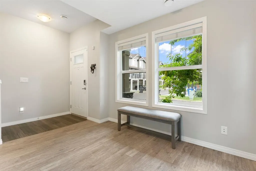 280 Williamstown Close NW, #1901