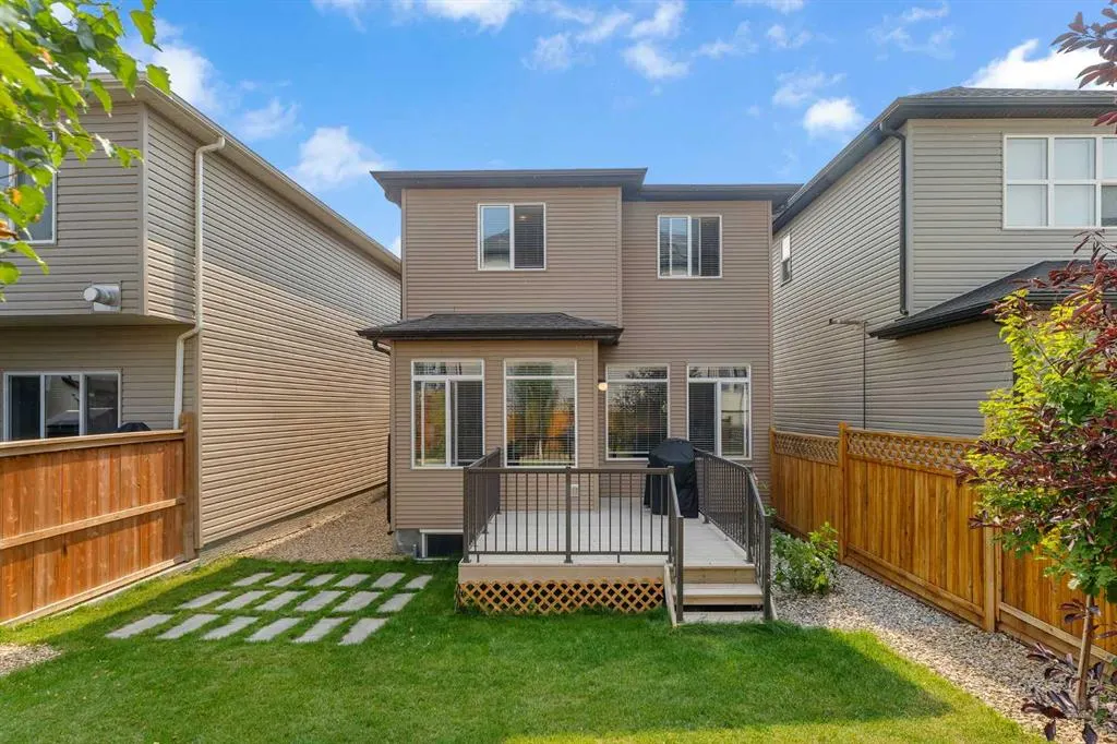 213 Nolanhurst Way NW