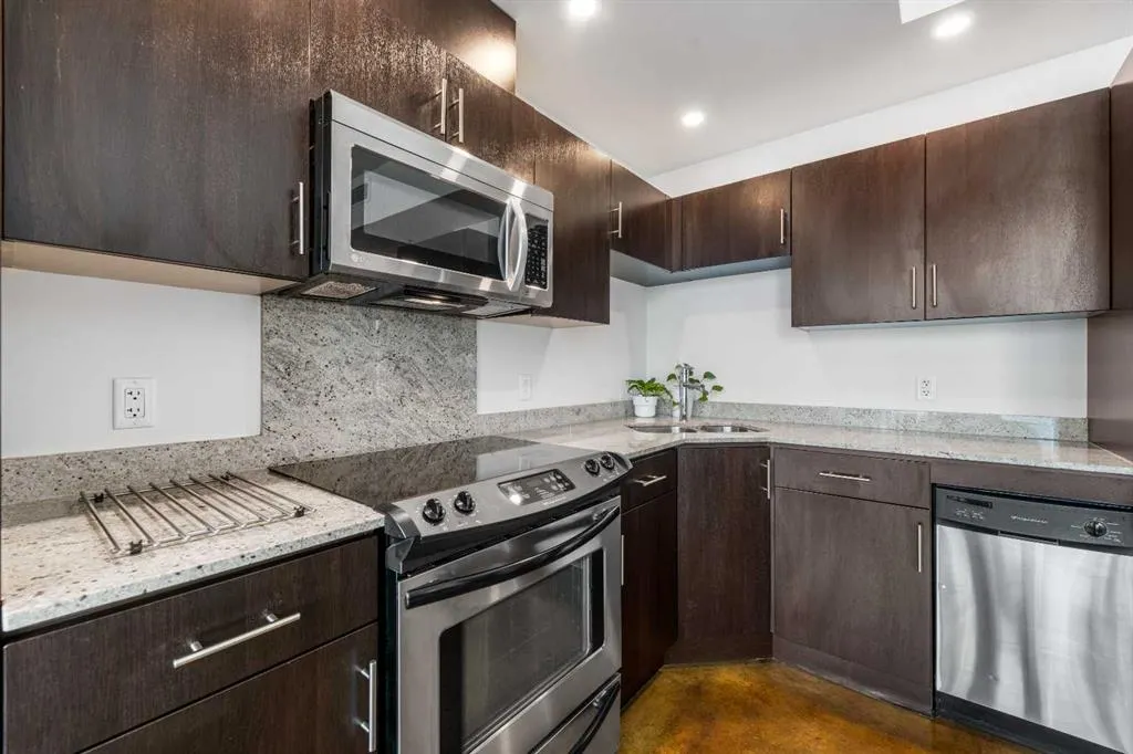 135 13 Avenue SW, #2007