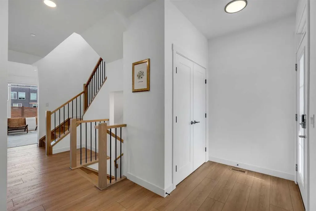 29 Calhoun Crescent NE