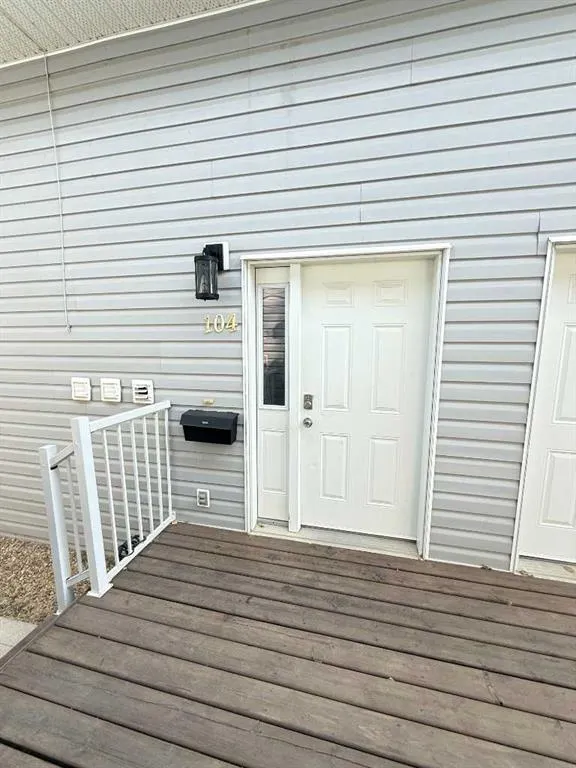 4915 45 Street, #104