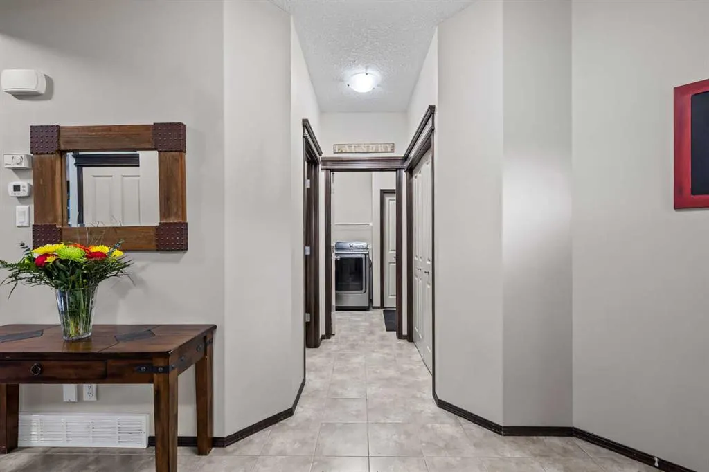 22 West Pointe Manor