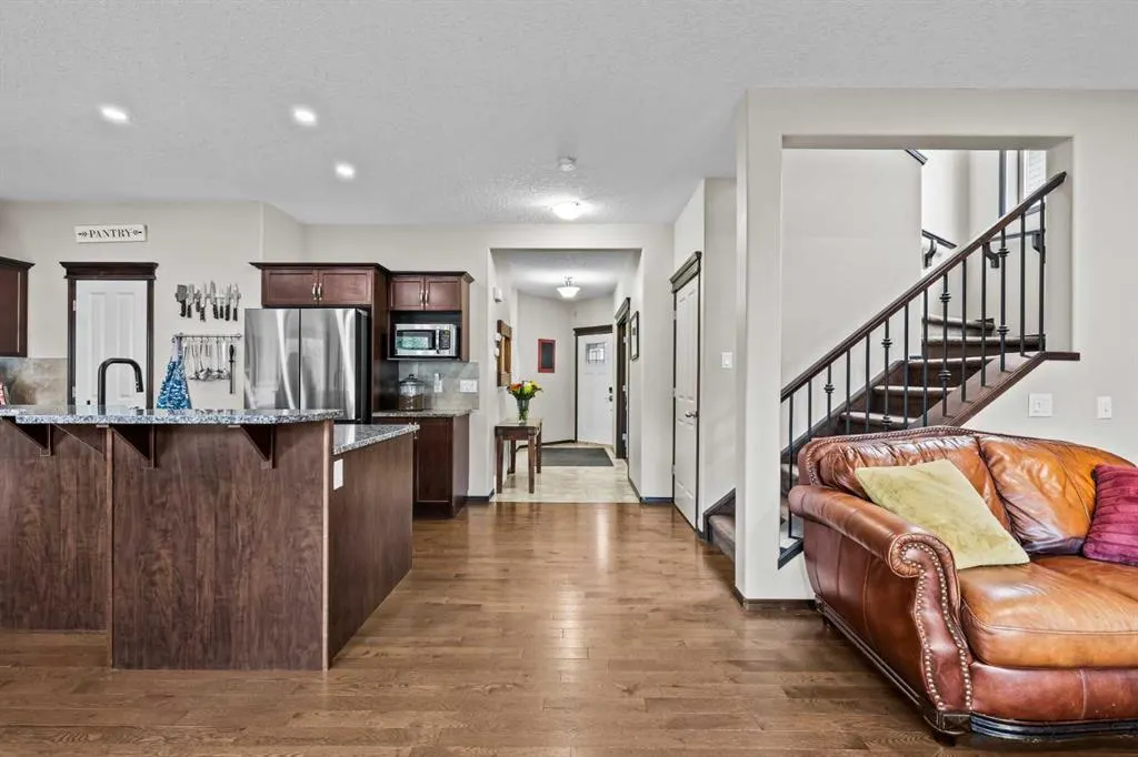 22 West Pointe Manor