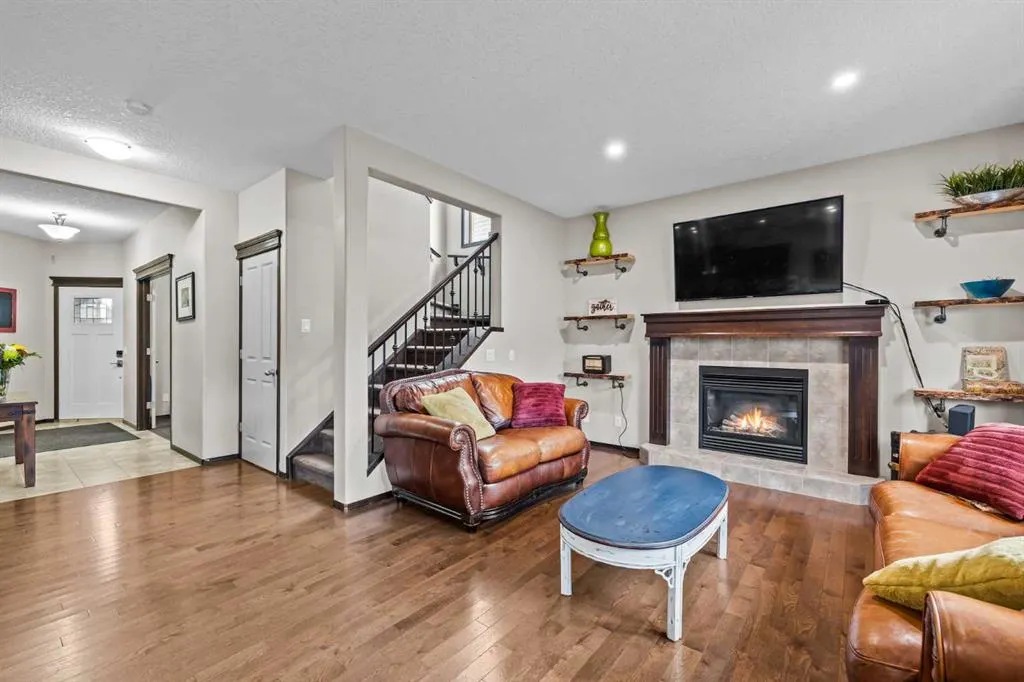22 West Pointe Manor