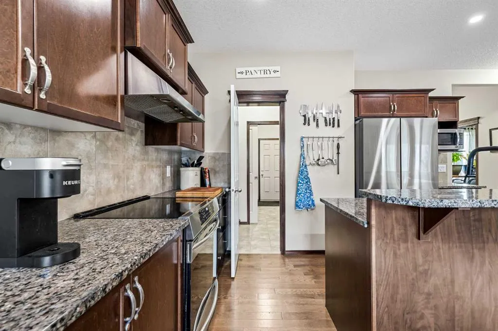 22 West Pointe Manor