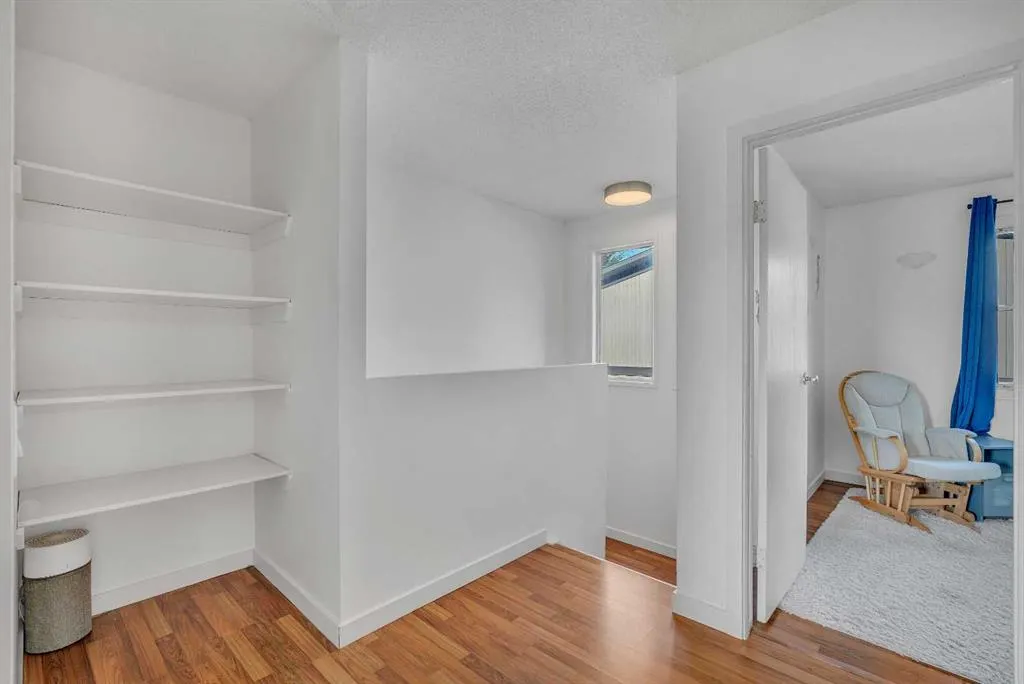 120 Silvercreek Close NW, #810