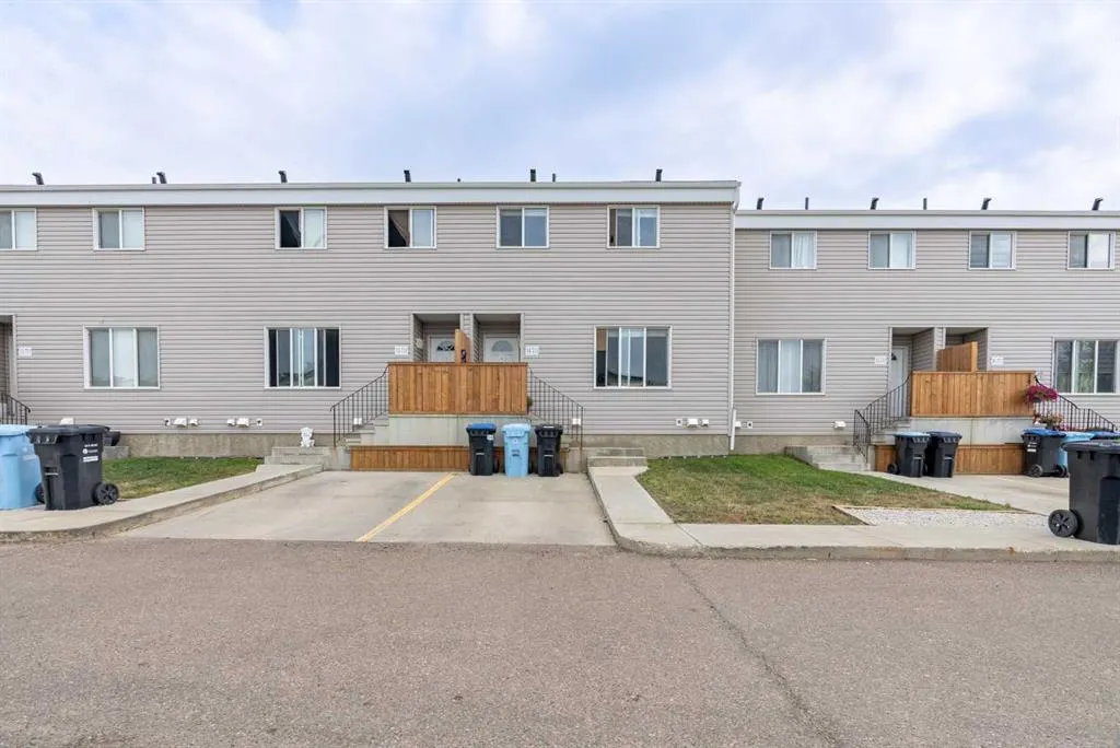 711 Beacon Hill Drive Drive, #14