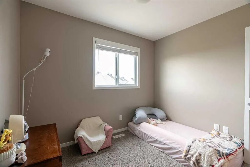 711 Beacon Hill Drive Drive, #14