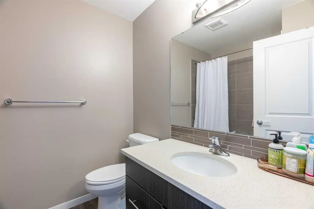 711 Beacon Hill Drive Drive, #14